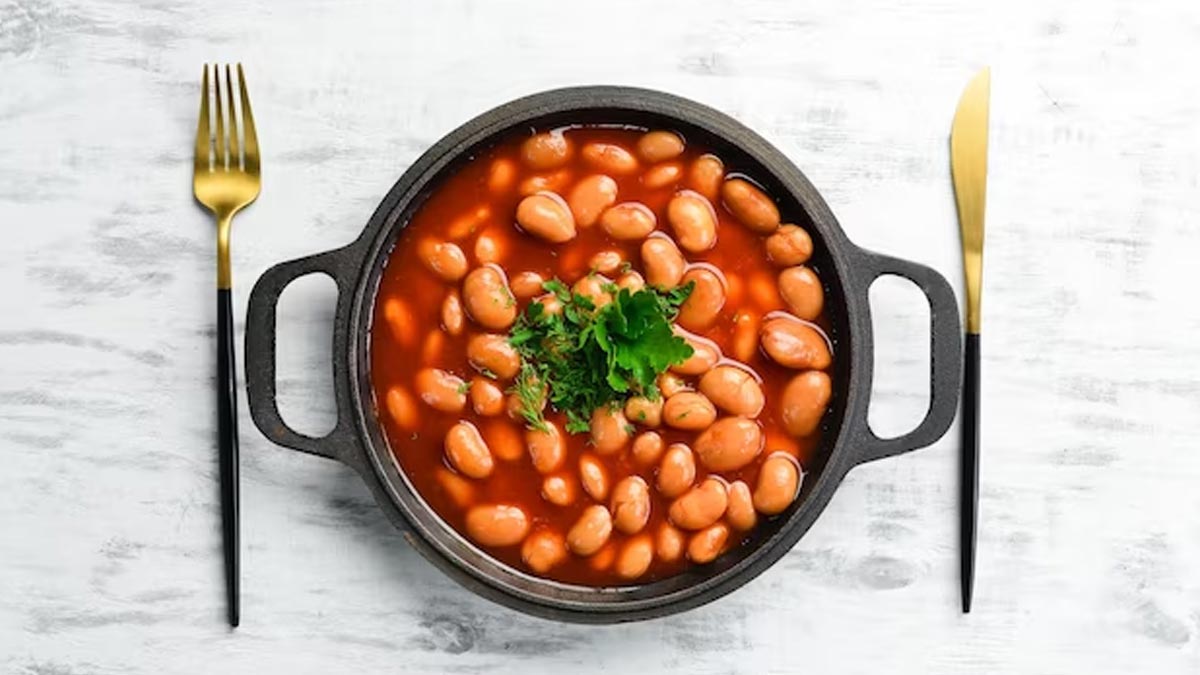Why People Suffering From Persistent Acidity Should Avoid Beans: How To Consume It Safely
