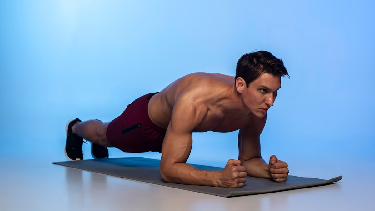 Easy-Bodyweight-Exercises-Planks