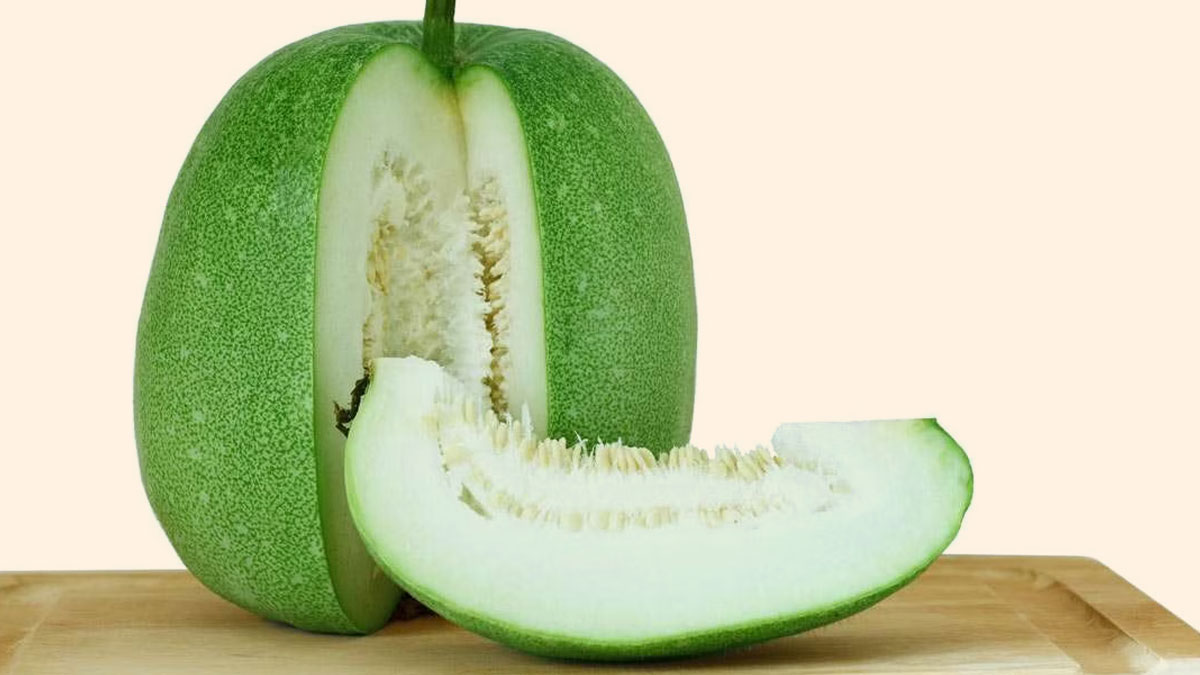 From Hydration To Bladder Health, Here Are Some Health Benefits of Ash Gourd 