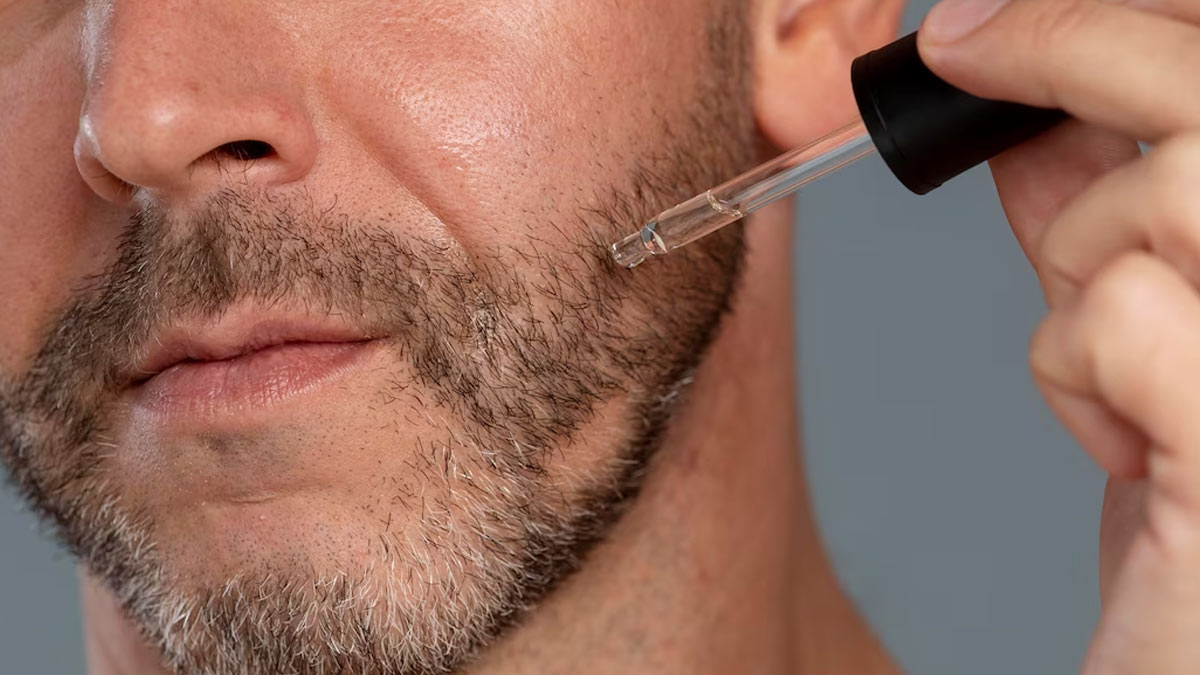 Tea-Tree-Oil-For-Beard-Dandruff