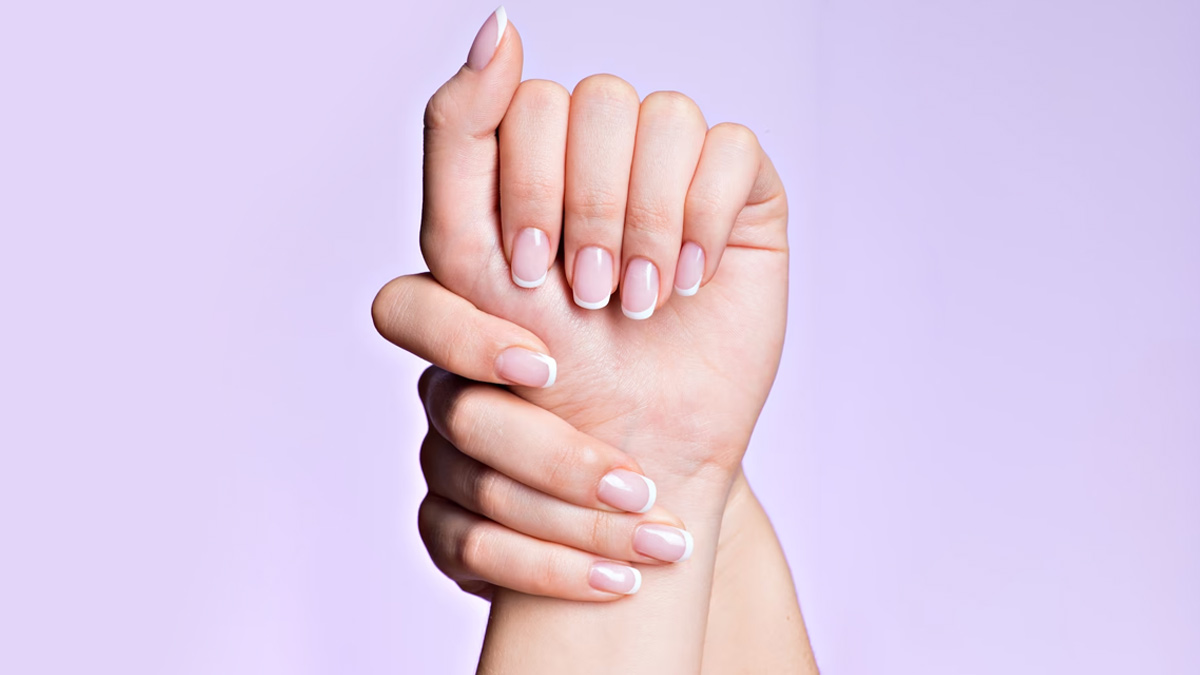 8 NAIL CARE TIPS FOR STRONG, HEALTHY AND SHINY NAILS