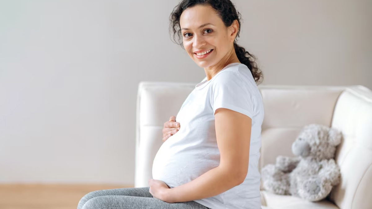Pregnancy After 35: Expert Lists Risks And Challenges Of Motherhood In  Later Years
