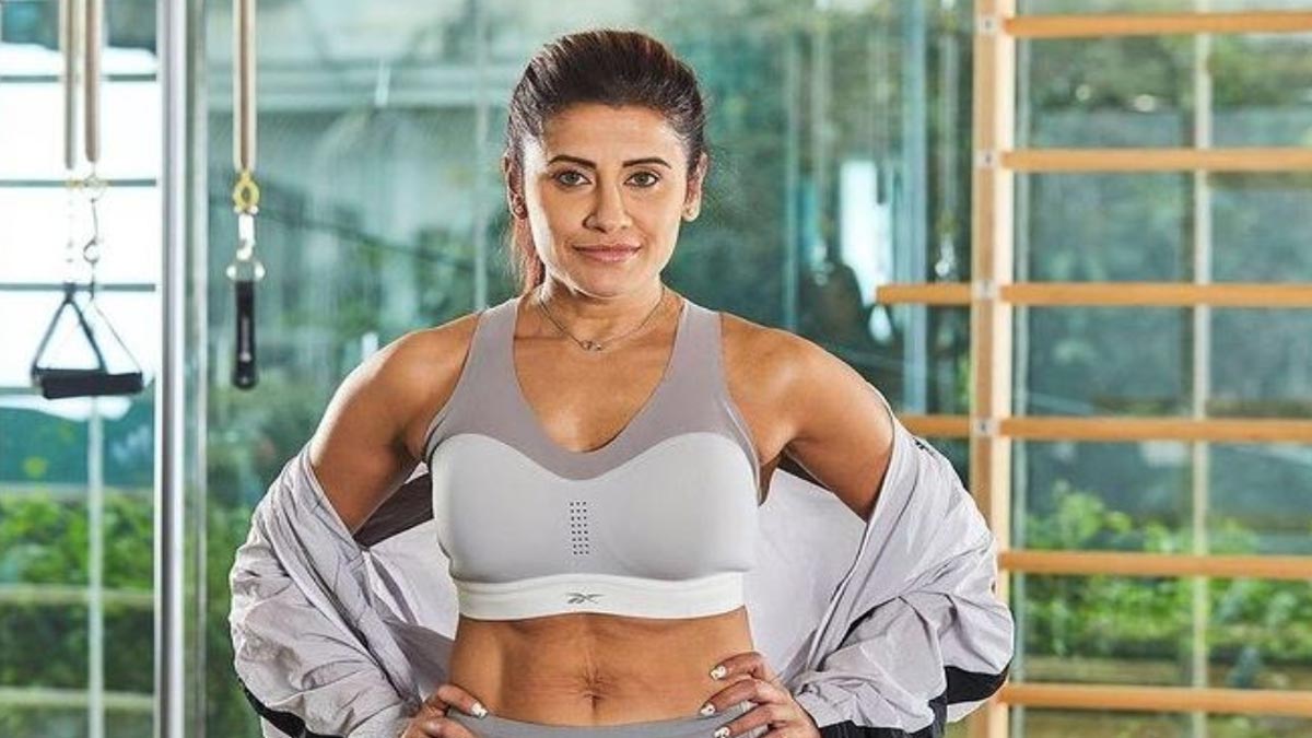 फिटनेस ट्रेनर यास्मीन कराचीवाला से जानें ट्रैवलिंग के दौरान की जाने वाली ये 5 बेस्ट एक्सरसाइज 