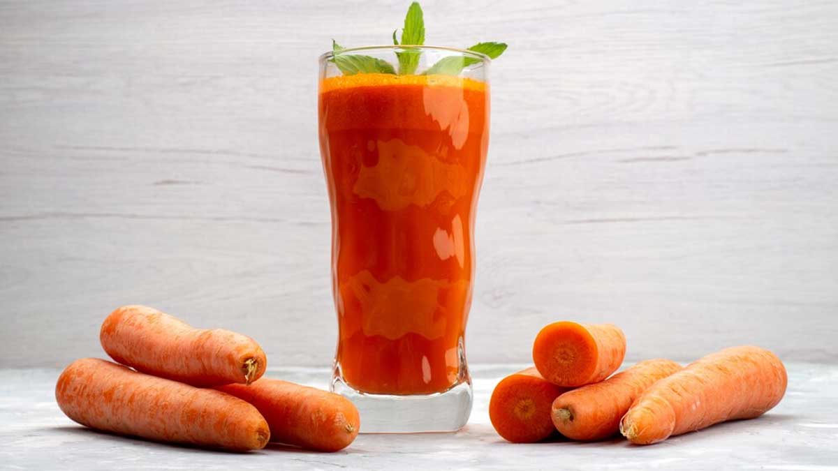 Carrot Juice Reduces Cancer Risk