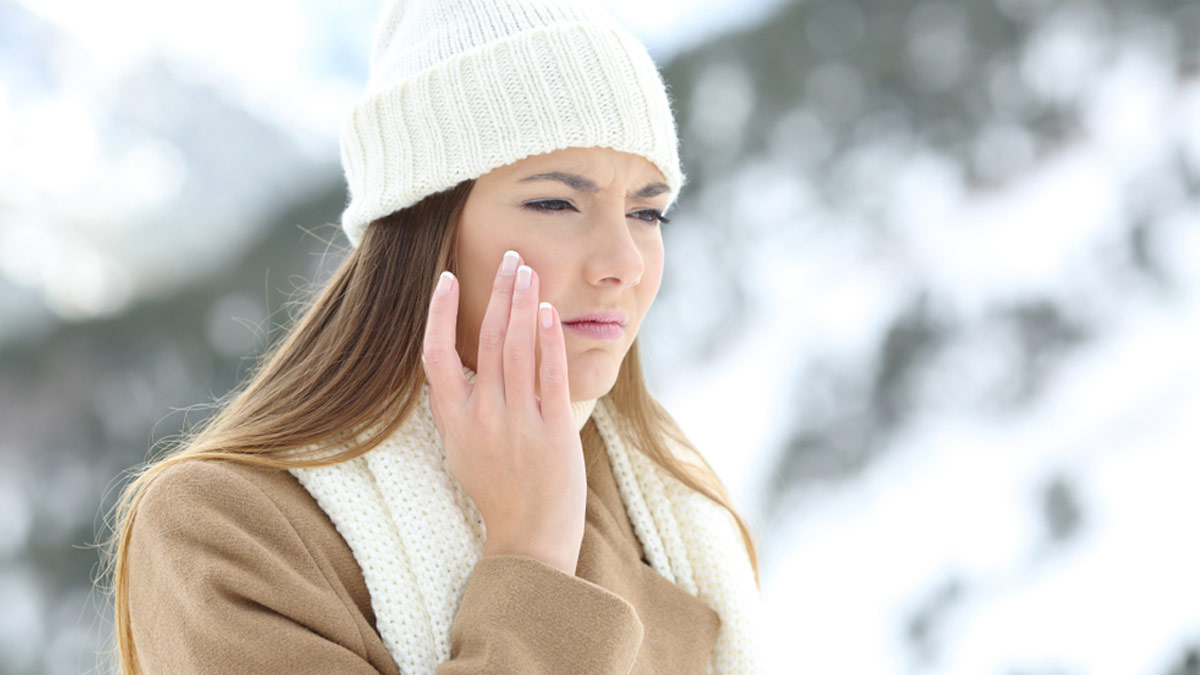 Dry And Sore Skin In Winters? Here's How You Can Protect Your Skin From Windburn In Winter