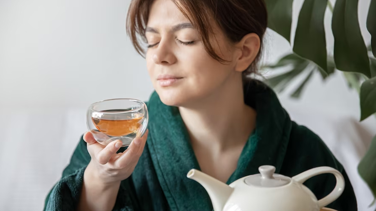 Arjuna Bark Tea Benefits To Reduce High Cholesterol in Hindi