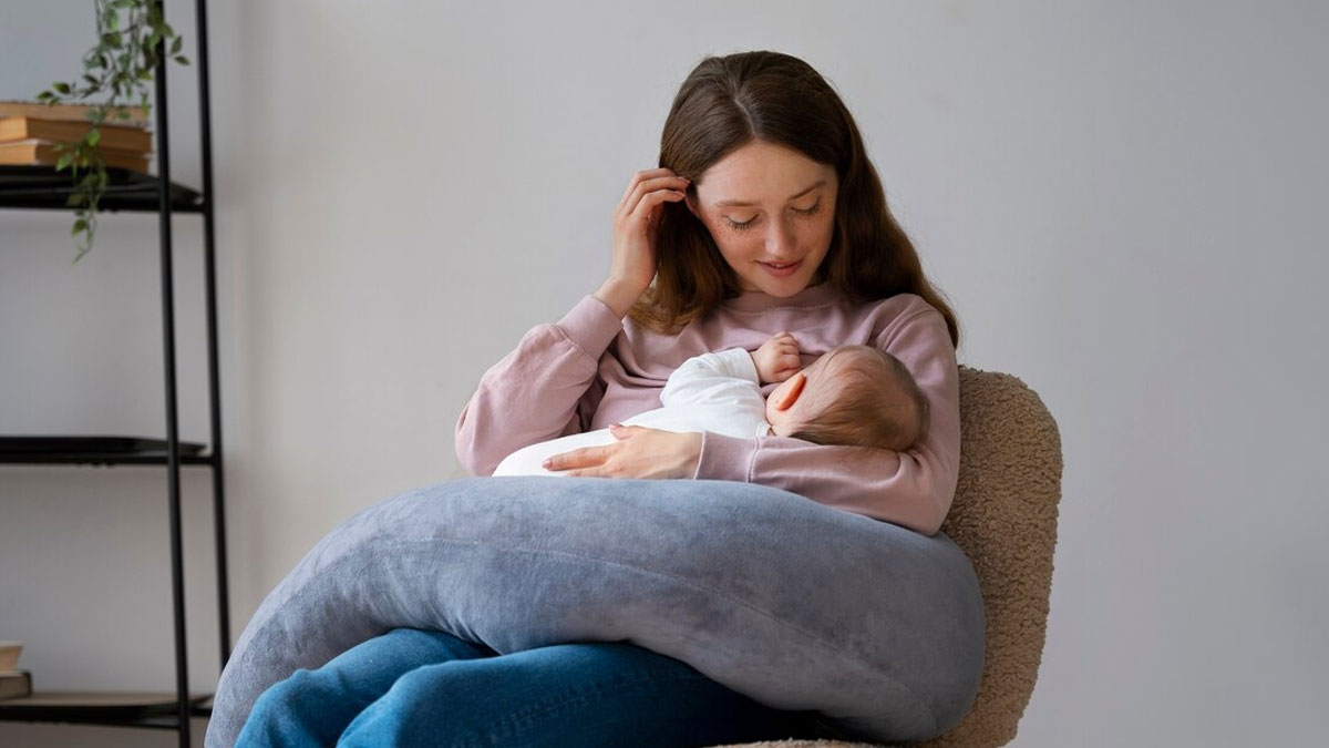 Benefits Gond For Breastfeeding Women In Hindi