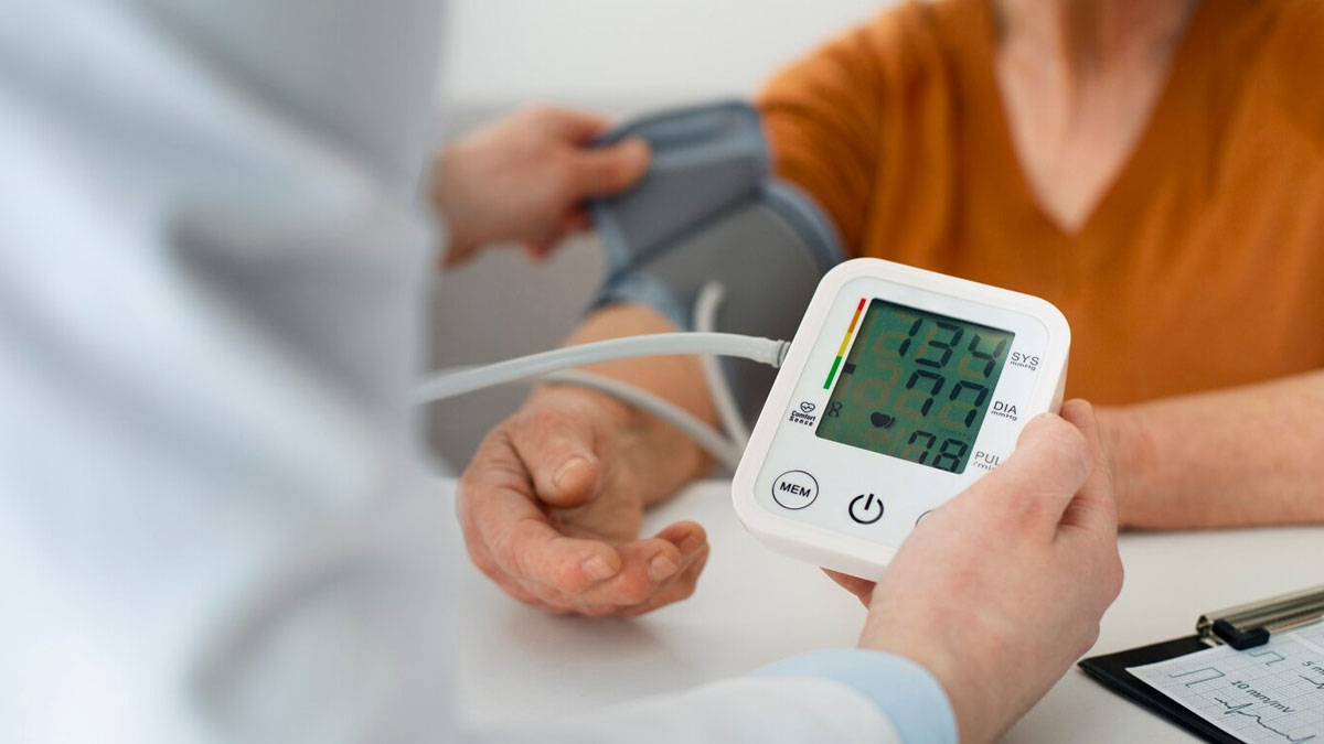 how to use beetroot to lower blood pressure benefits in hindi