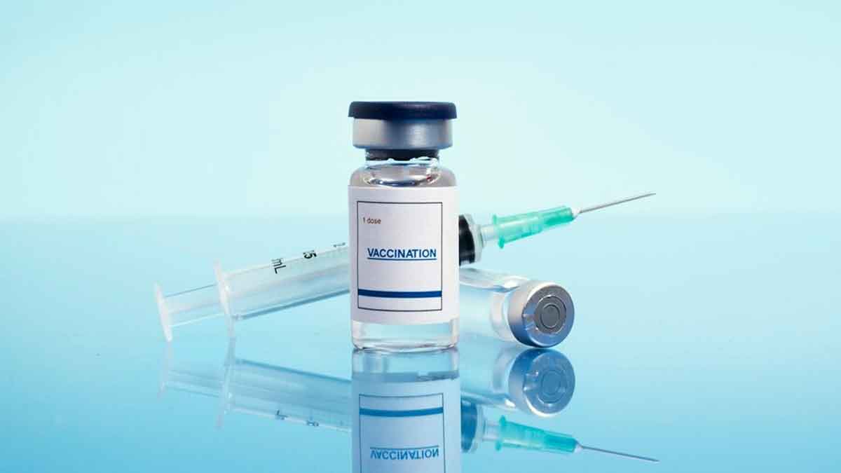 CDC Cautions For RSV, Flu, And COVID Vaccines In Winter