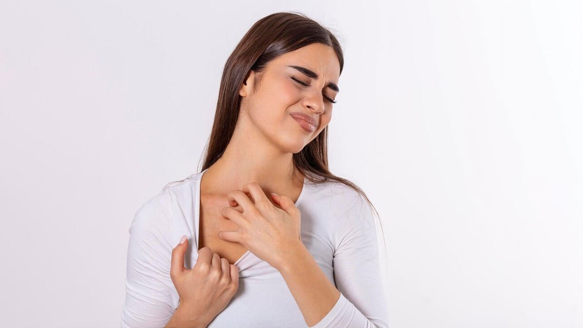 Tips To Take Care Of Skin After Hot Water Bath In Hindi