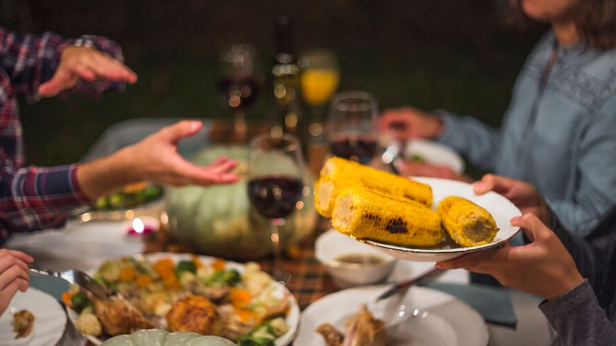 How To Avoid Cholesterol Spikes During The Holiday Season