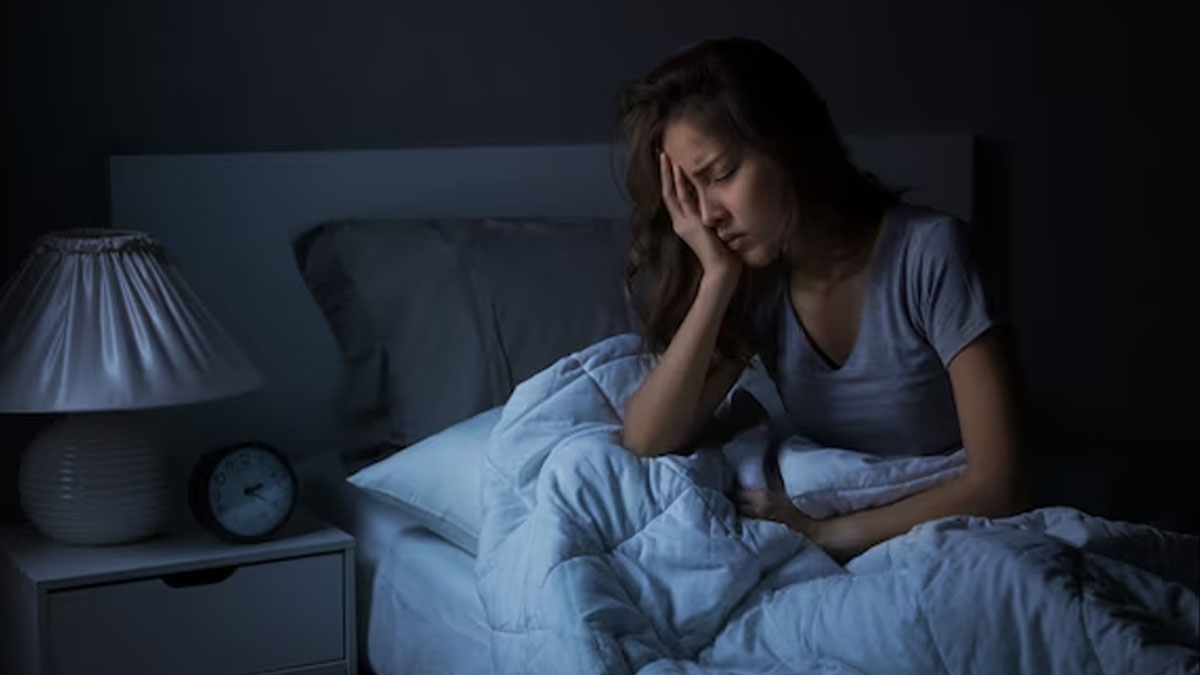 can lying down after eating causes indigestion
