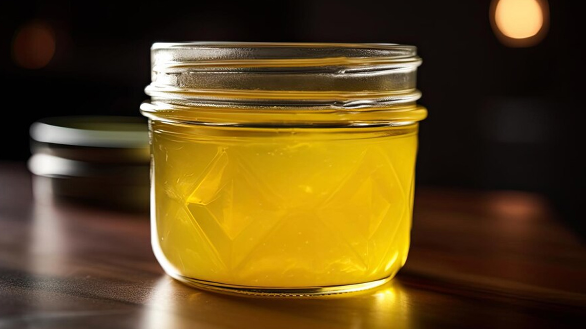 Ghee For Weight Gain? Expert Lists How Adding Ghee To Your Diet May