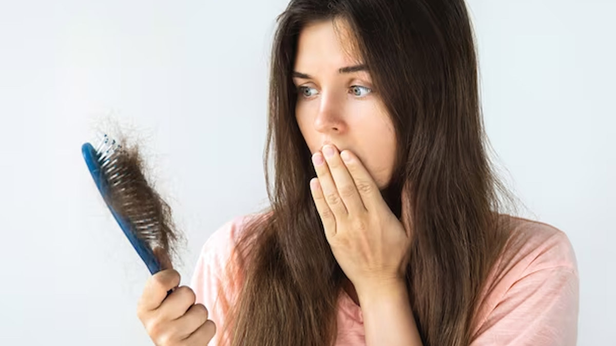 Honey Can Help You Manage Hair Loss This Winter: Here Are Some Tips To Use It
