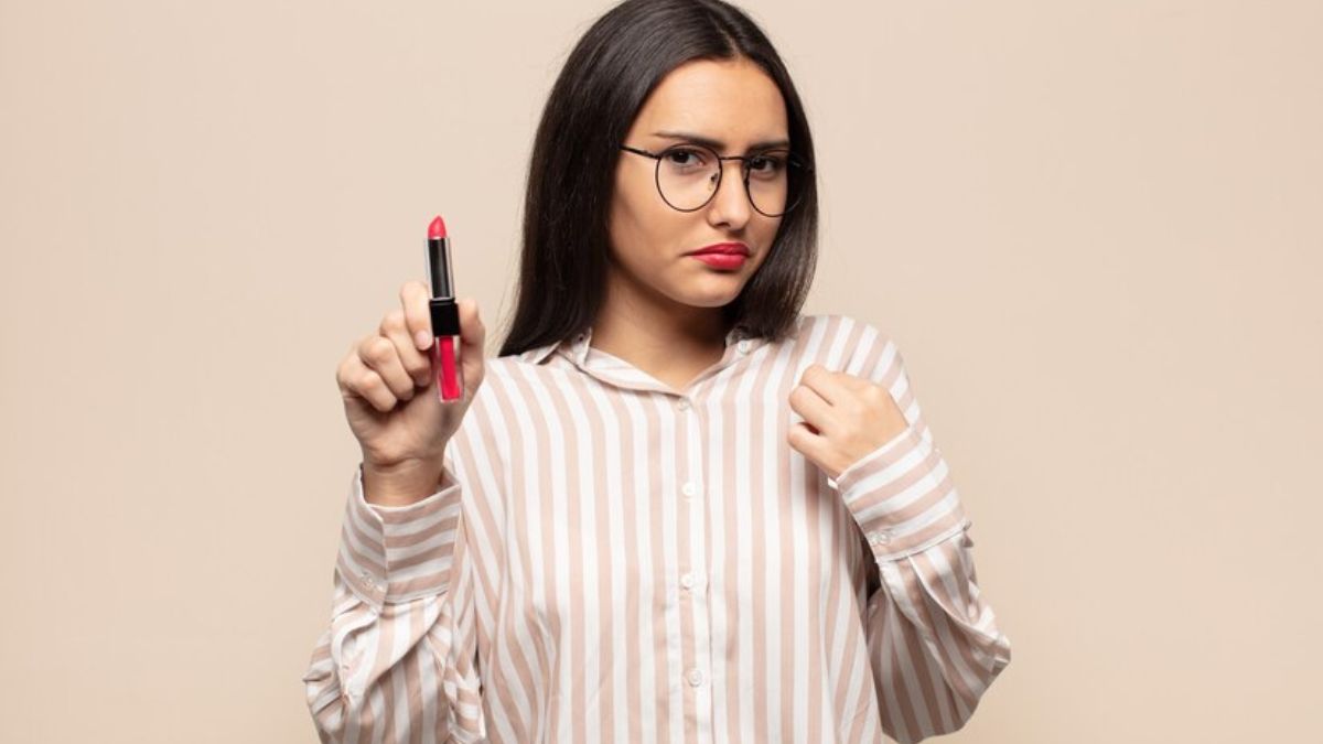 Tips to Avoid Side Effects Due to Makeup