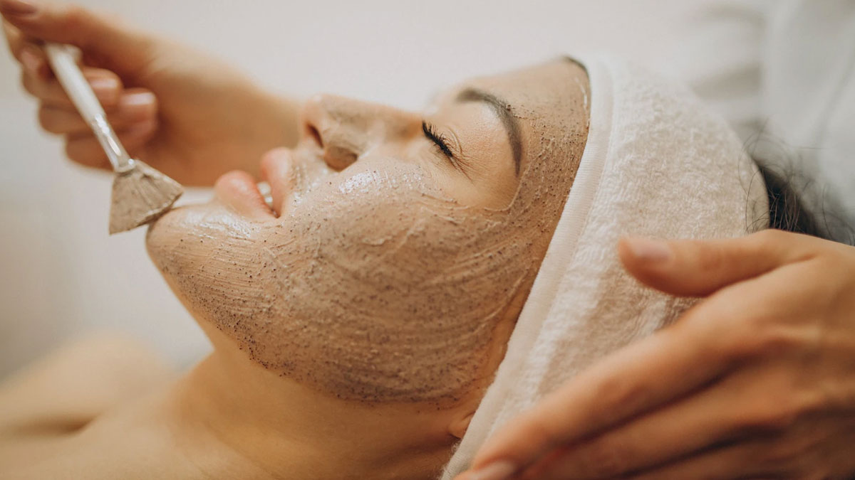 Multani Mitti With Coconut Oil Benefits