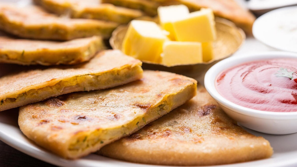 Can Aloo Paratha Lead To Weight Gain know facts in Hindi 