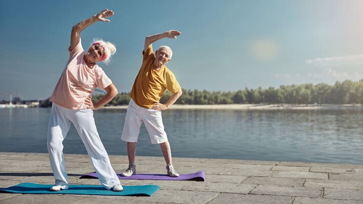 5 Safe Outdoor Exercises Seniors Should Perform