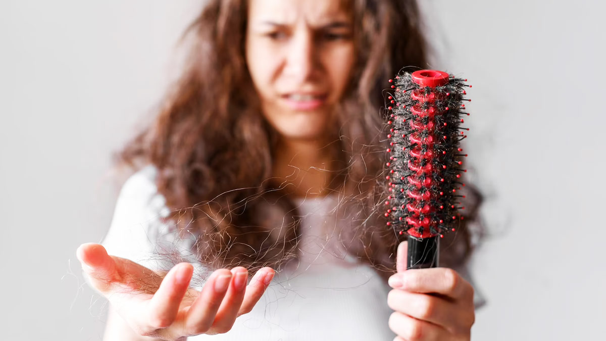 7 Ayurvedic Remedies For Hair Loss & Regrowth
