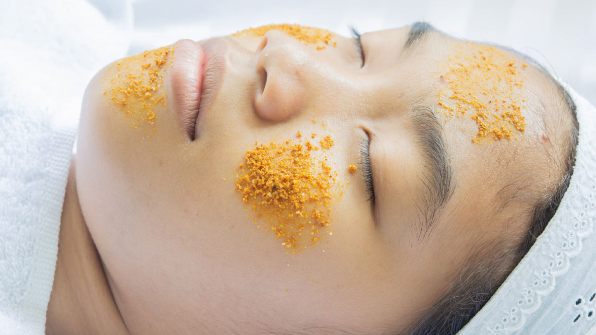 How To Use Turmeric For Pimples In Hindi