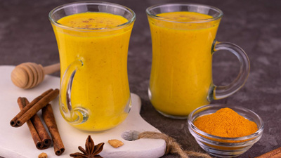 सर्दियों में बढ़ जाता है पीरियड्स का दर्द? तो डाइट में शामिल करें ये 5 चीजें