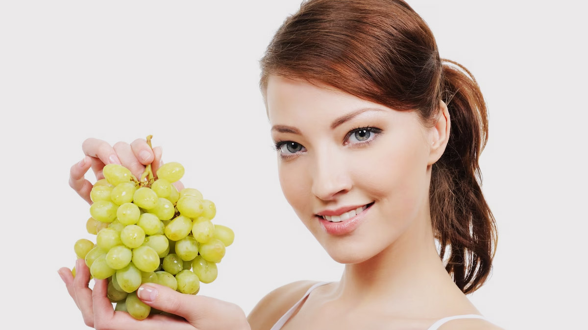 grapes 
