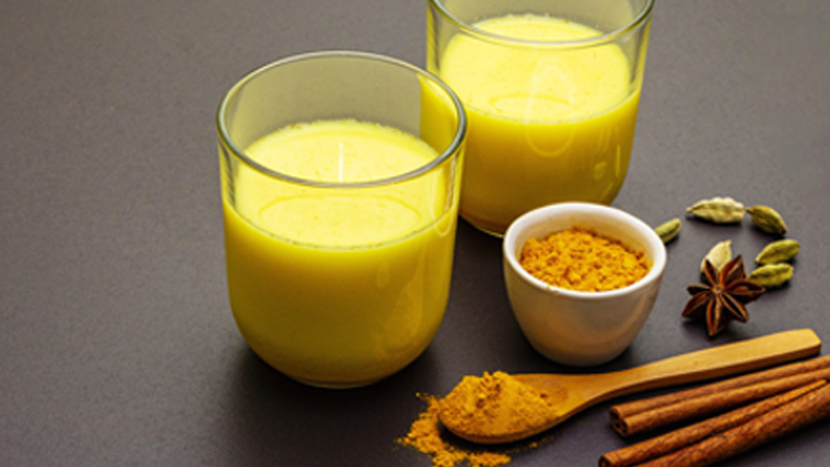 Benefits of Turmeric Milk for Weight Loss