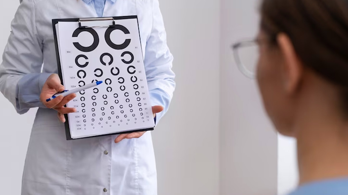 6 Easy Hacks To Get Improved Vision & Healthy Eyes