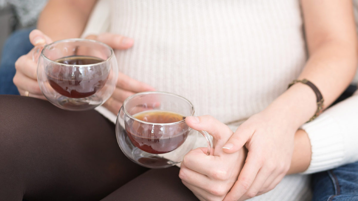 side effects of drinking tea during pregnancy in Hindi