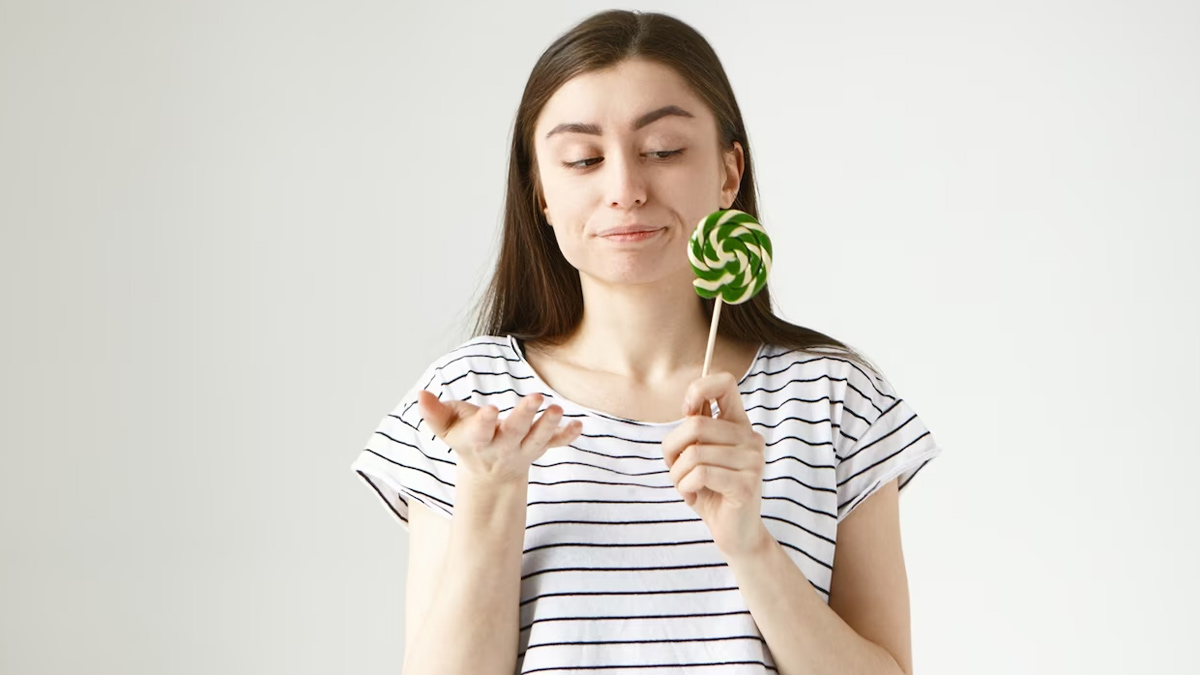 Ways To Control Sweet Cravings In Hindi