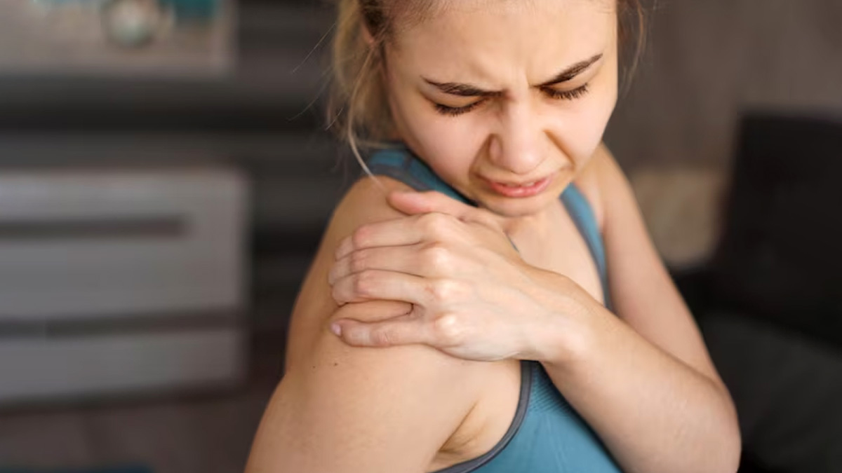 Frozen Shoulder: Why It Happens And How To Handle It, Expert Explains 