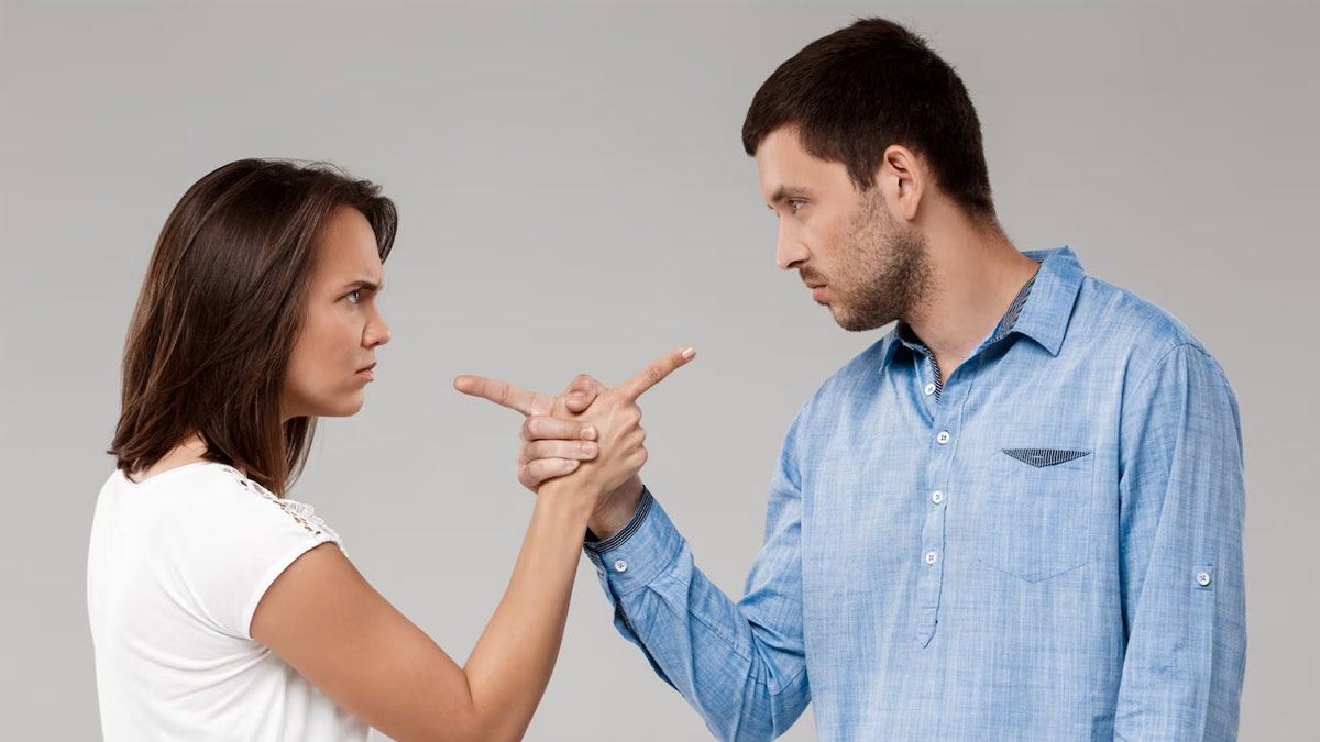 signs of a toxic person