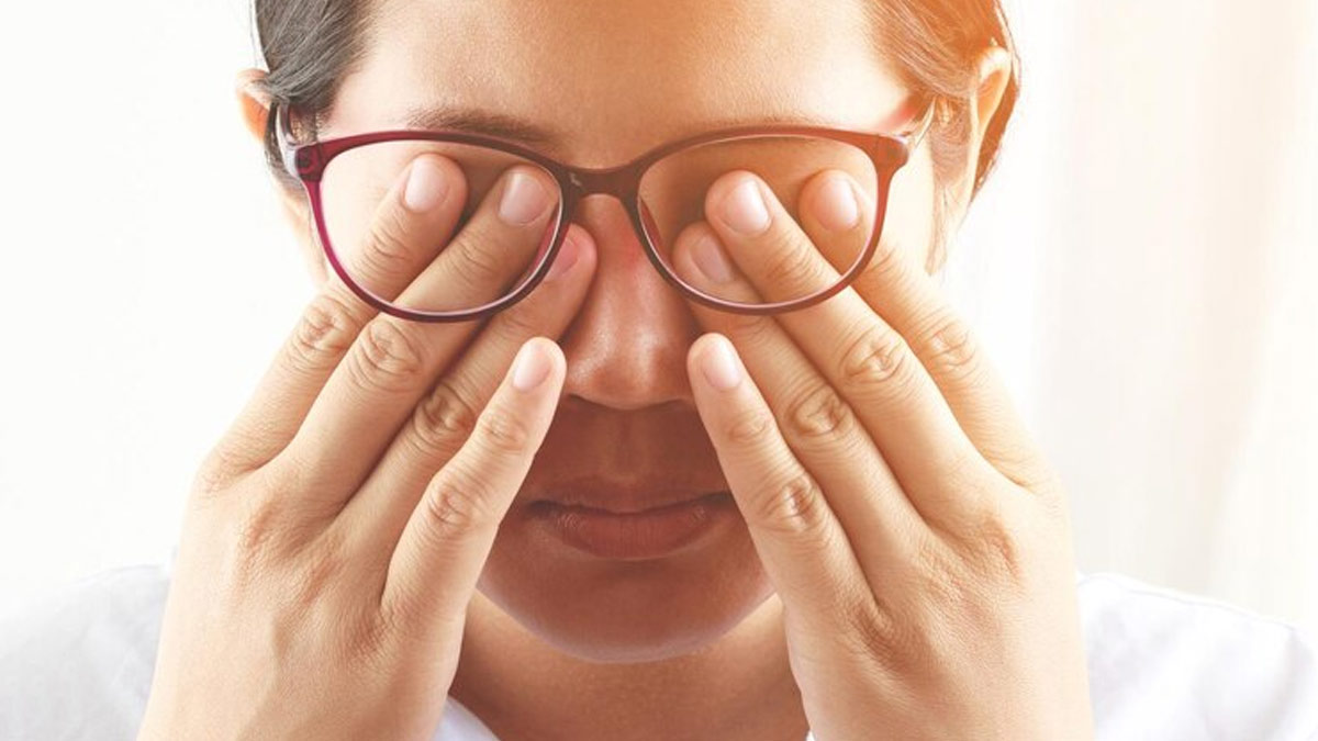 High cholesterol: Warning signs in your eyes you shouldn't ignore