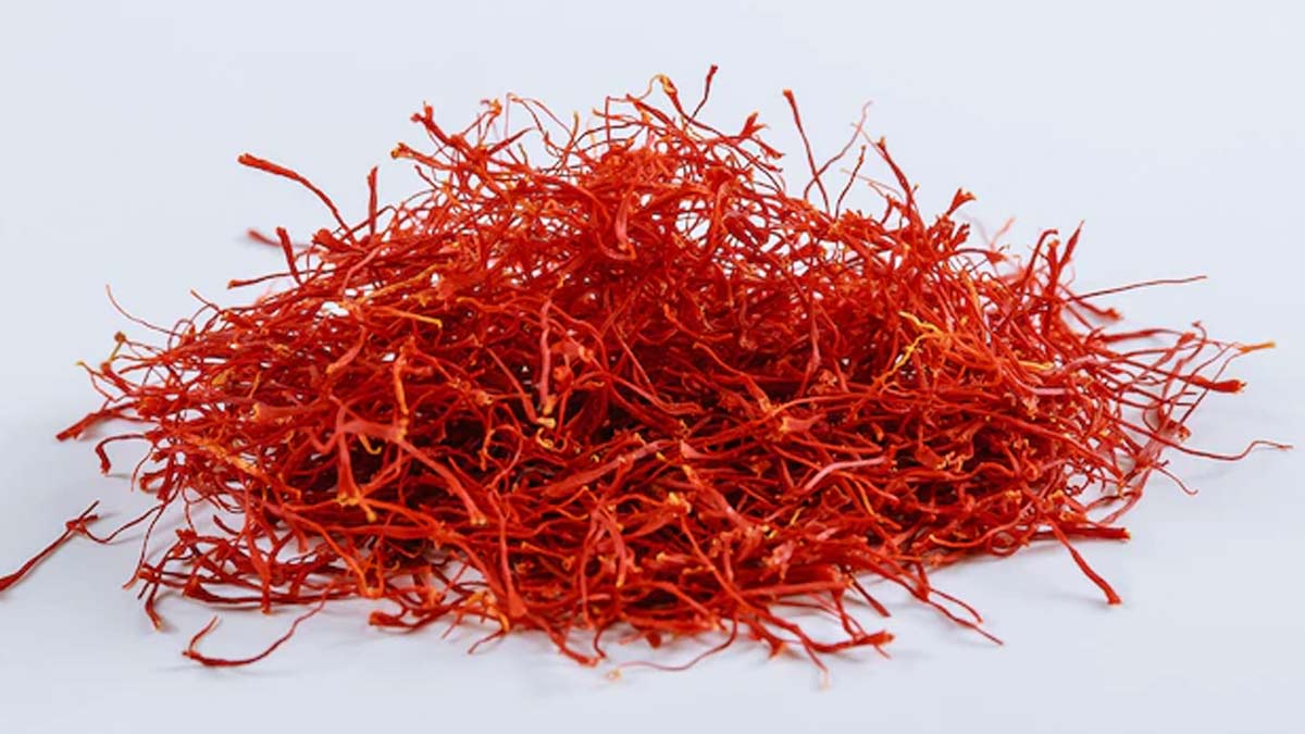 Health Benefits Of Adding Saffron Water In Your Morning Routine