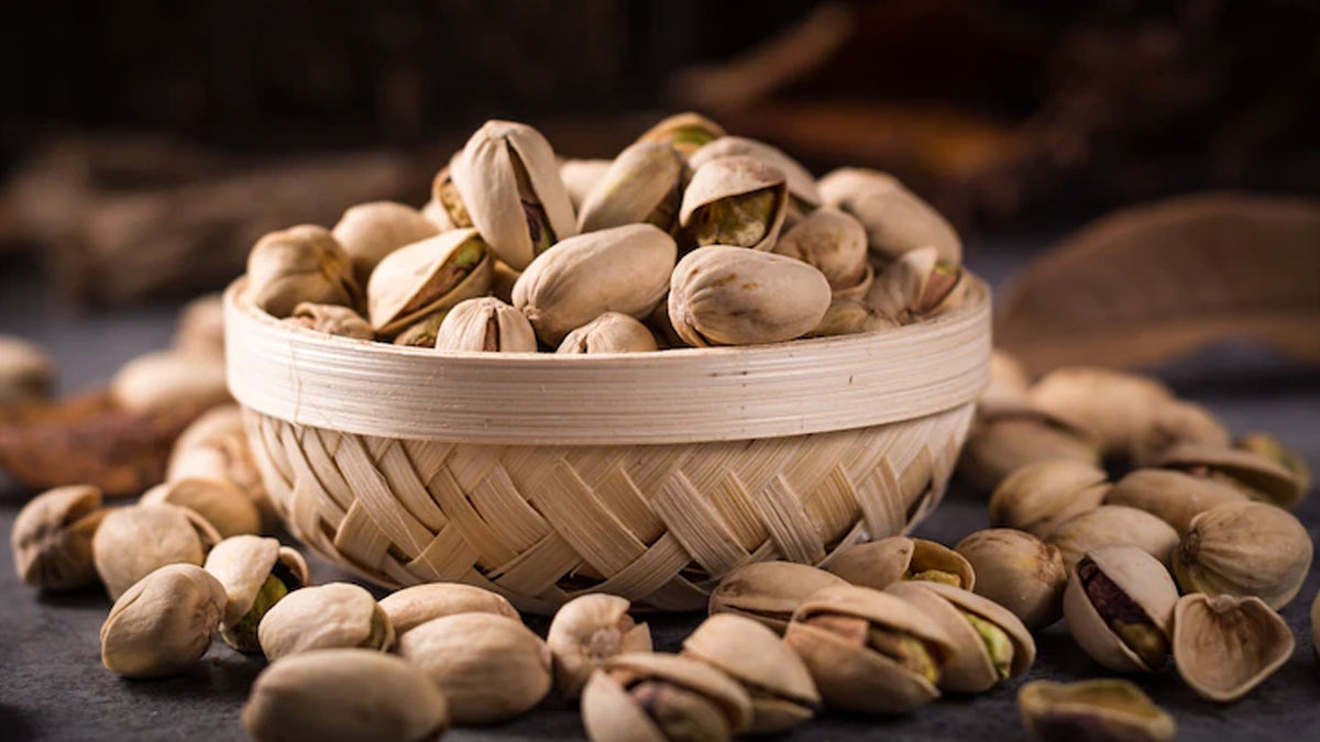 Benefits Of Pistachios: From Weight Loss To Good Immunity
