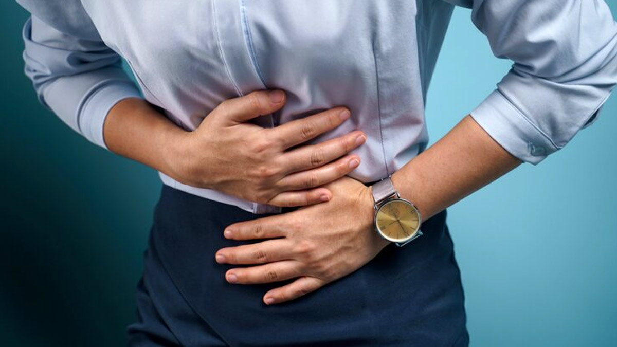 Stomach Gurgling: Causes & Tips To Reduce It