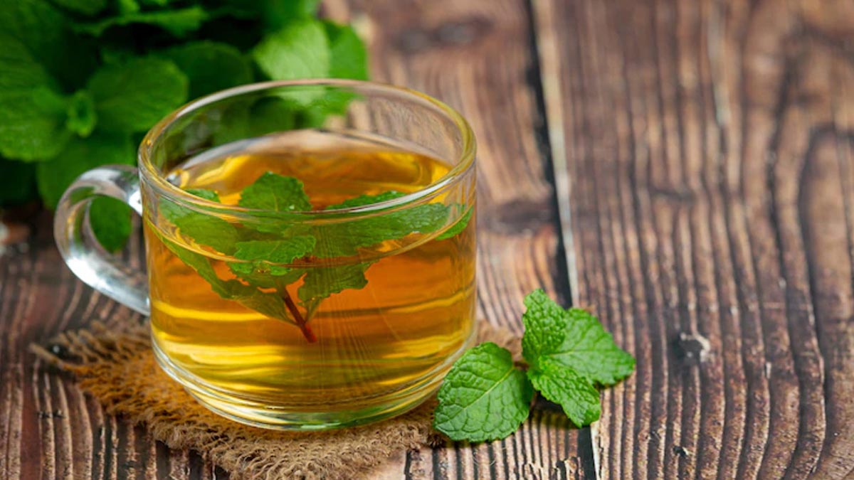 Does green tea help with bloating?