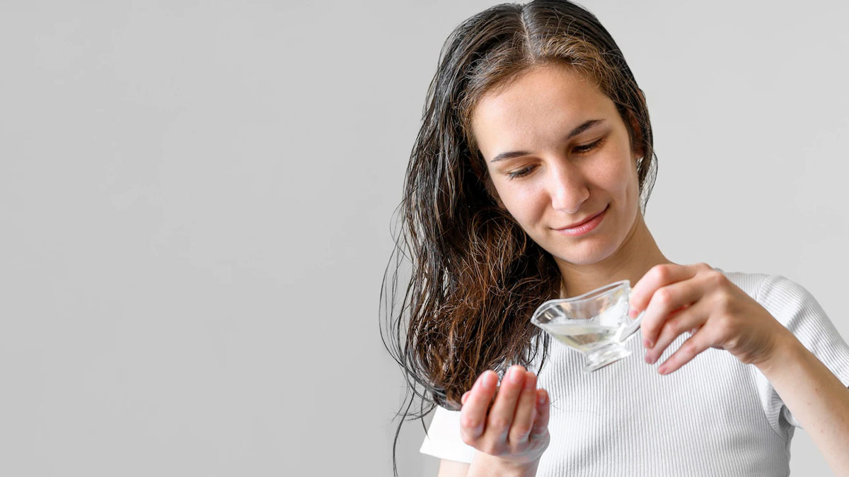 Castor Oil Or Olive Oil Which Is Best For Hair In Hindi