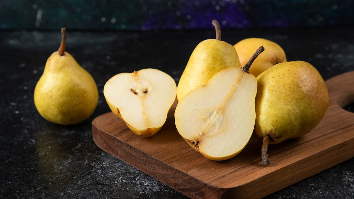 pear benefits in hindi 