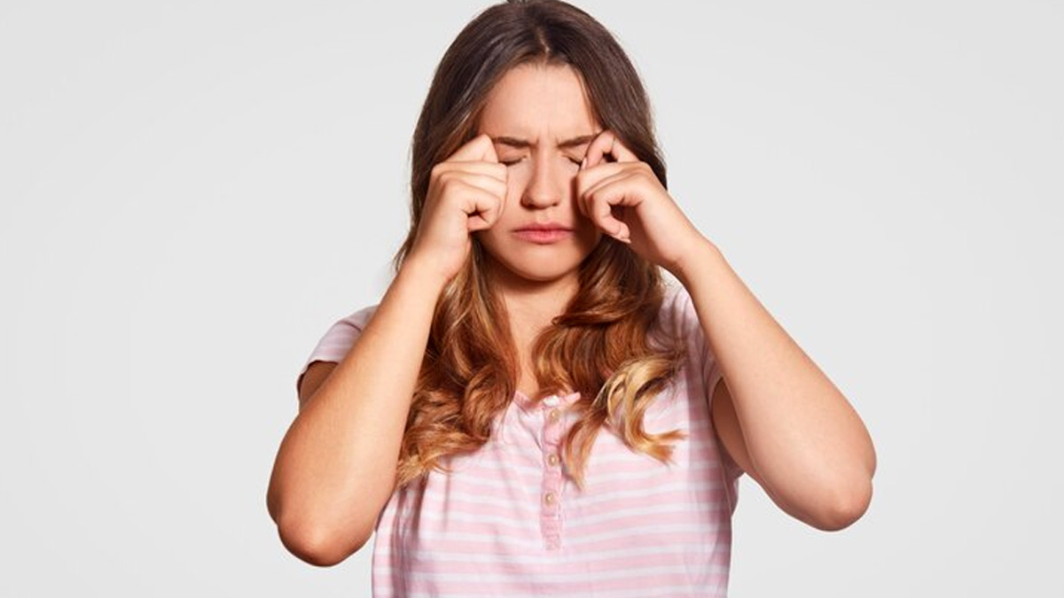 What Frequent Eye Twitching Might Indicate Expert Explains OnlyMyHealth   Eye Fatigue 