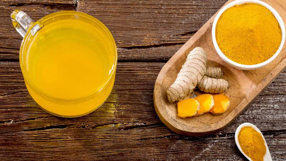 Haldi-Kali-Mirch-Pani-Ke-Fayde