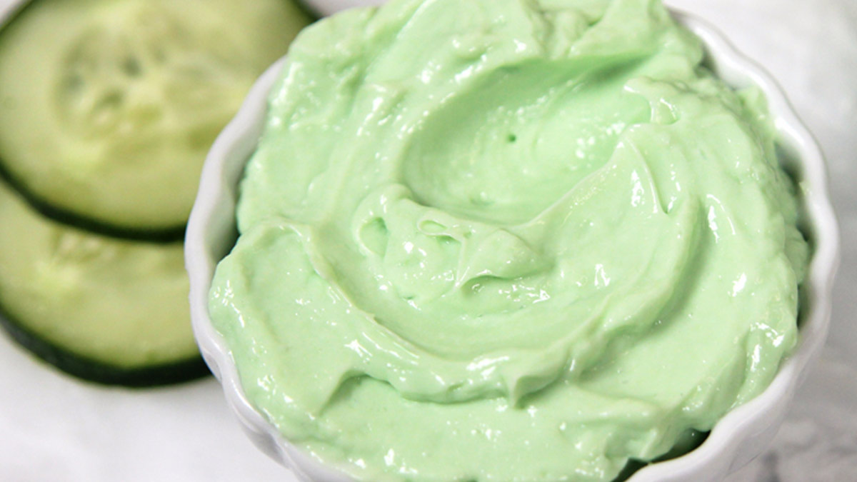 cucumber face pack for glowing skin