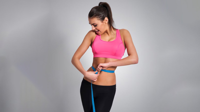Flat Tummy पाने के लिए क्या करें और क्या नहीं? एक्सपर्ट से जानें 