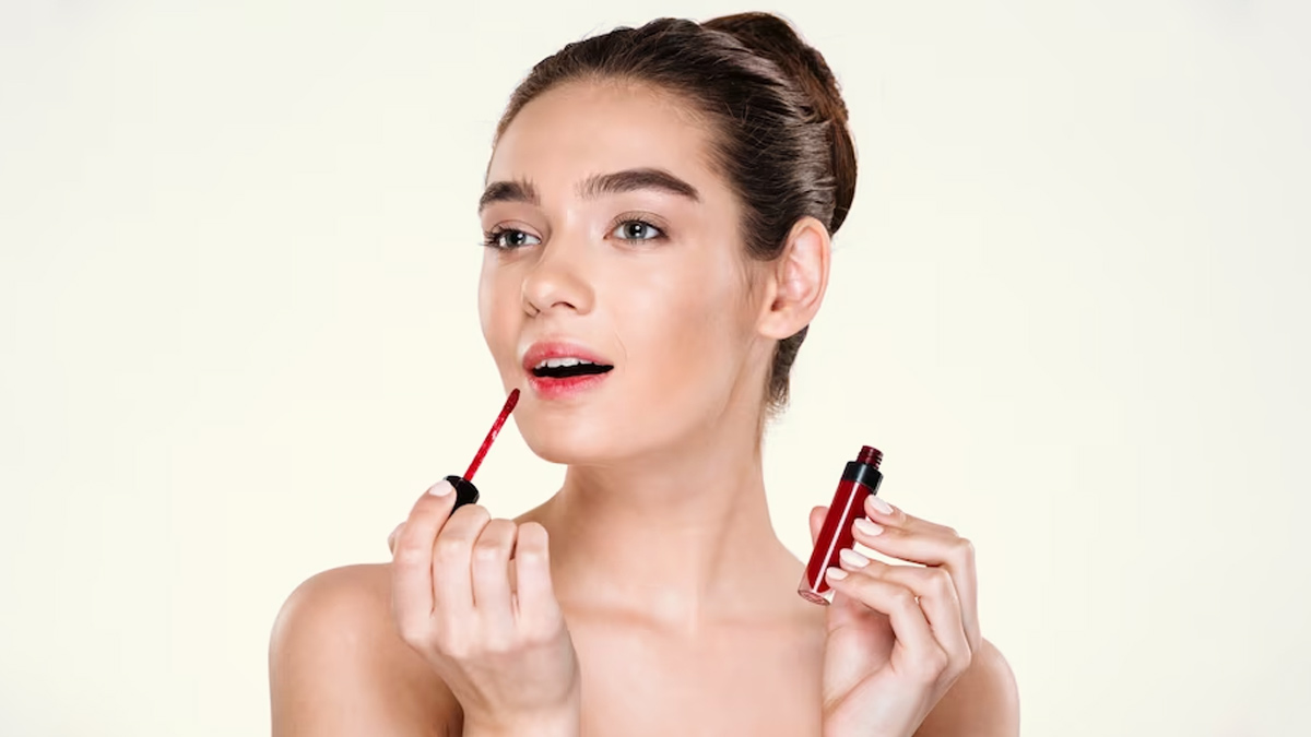 Can Cosmetics Cause Thyroid Problems in hindi