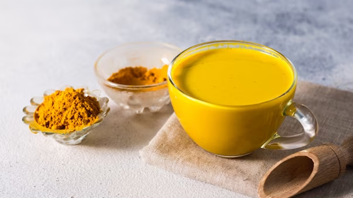 Turmeric Milk For Kids During Monsoon