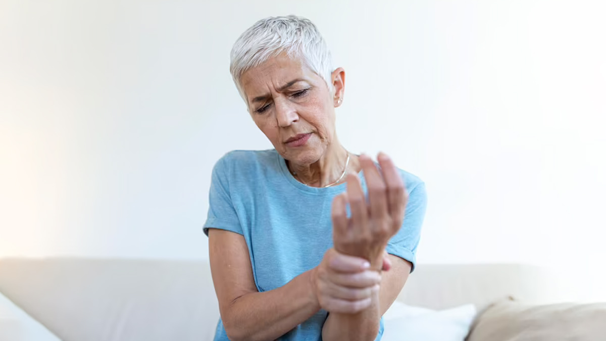 Thumb And Wrist Pain Have Several Causes: Here’s All You Need To Know