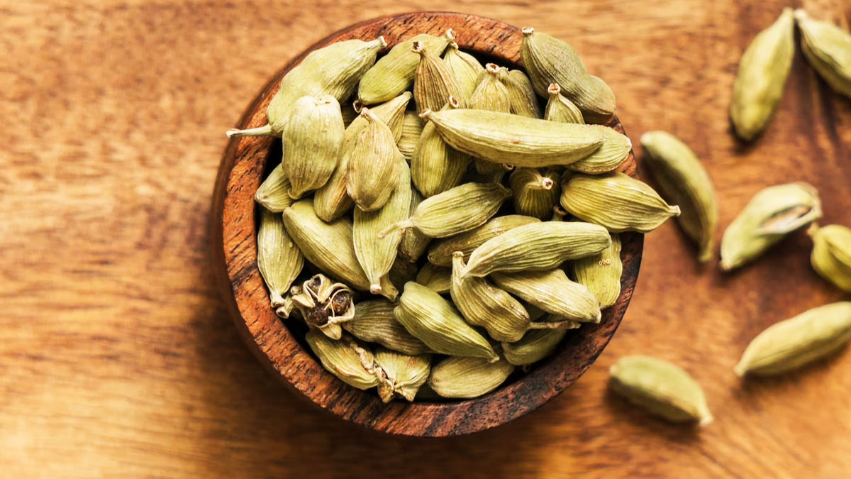 elaichi benefits in hindi