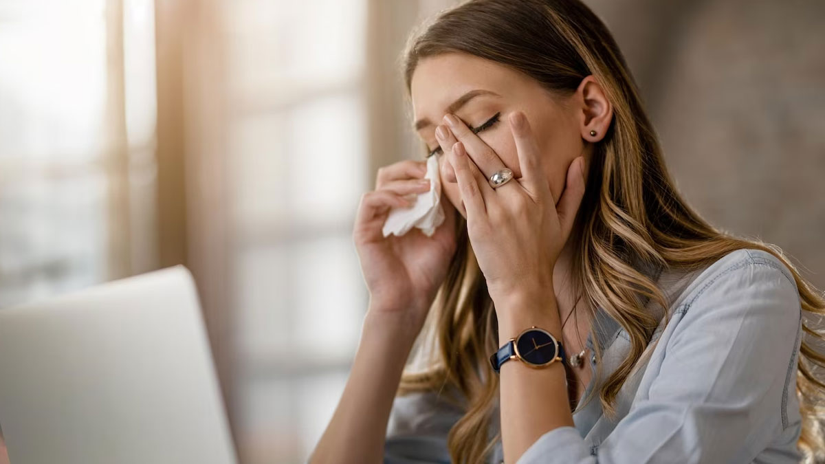 Eye Flu Risk During Monsoon