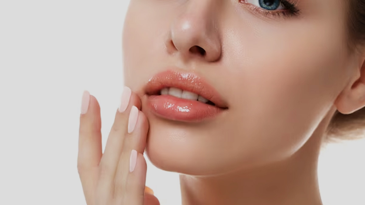 jojoba oil for lips