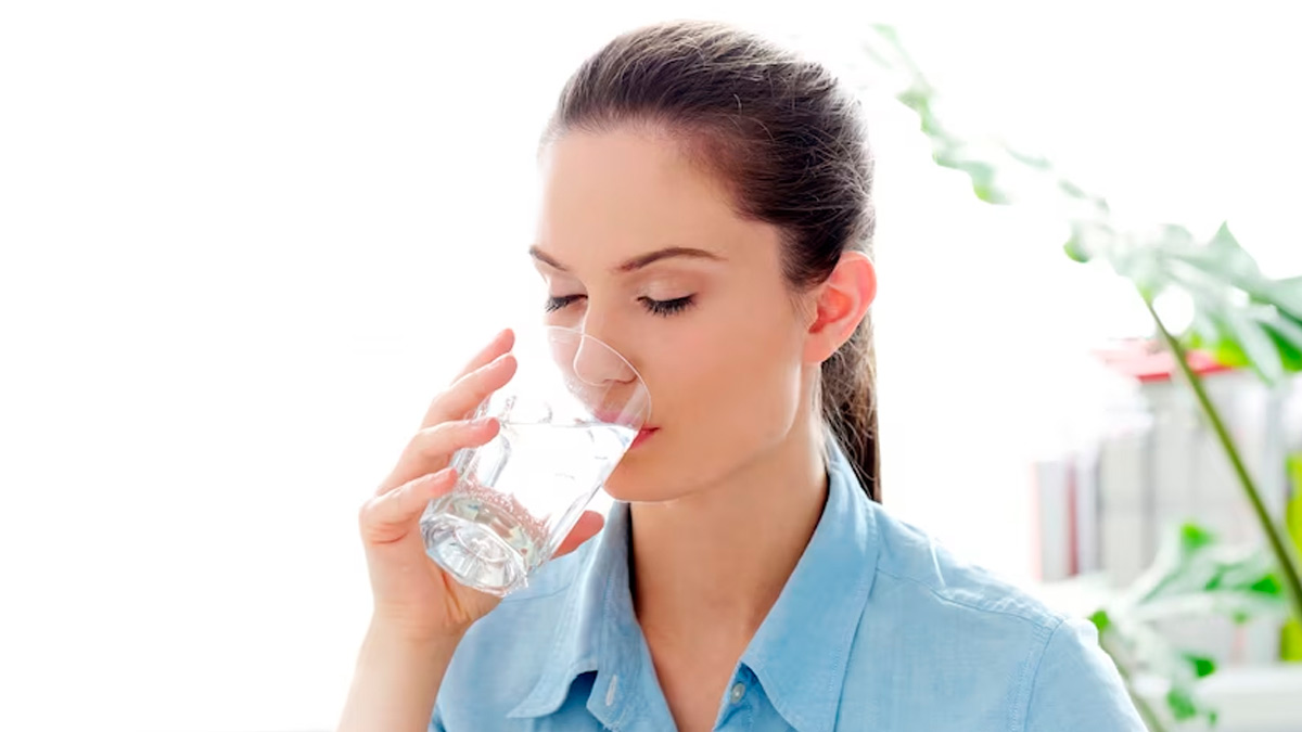 is hot water good for liver
